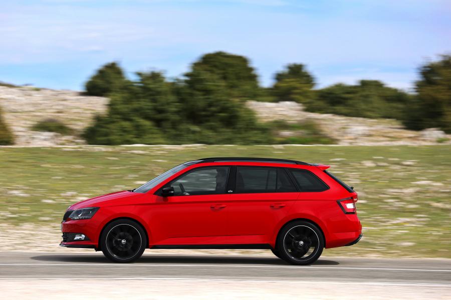  Skoda Fabia Combi Monte Carlo 2015 года  (фото 2 из 9)